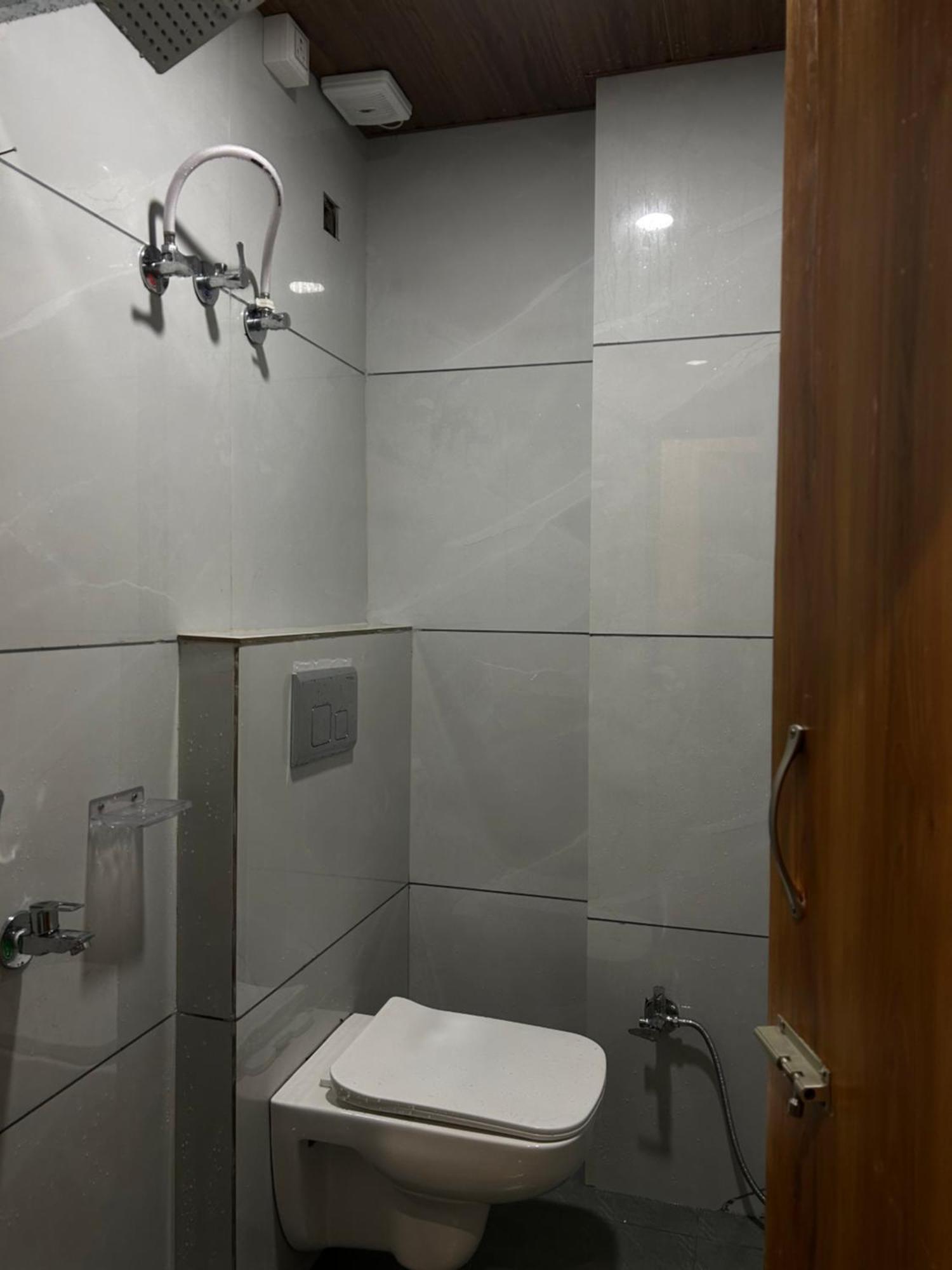Shree Shyamraj Hotel Ujjain Exterior photo