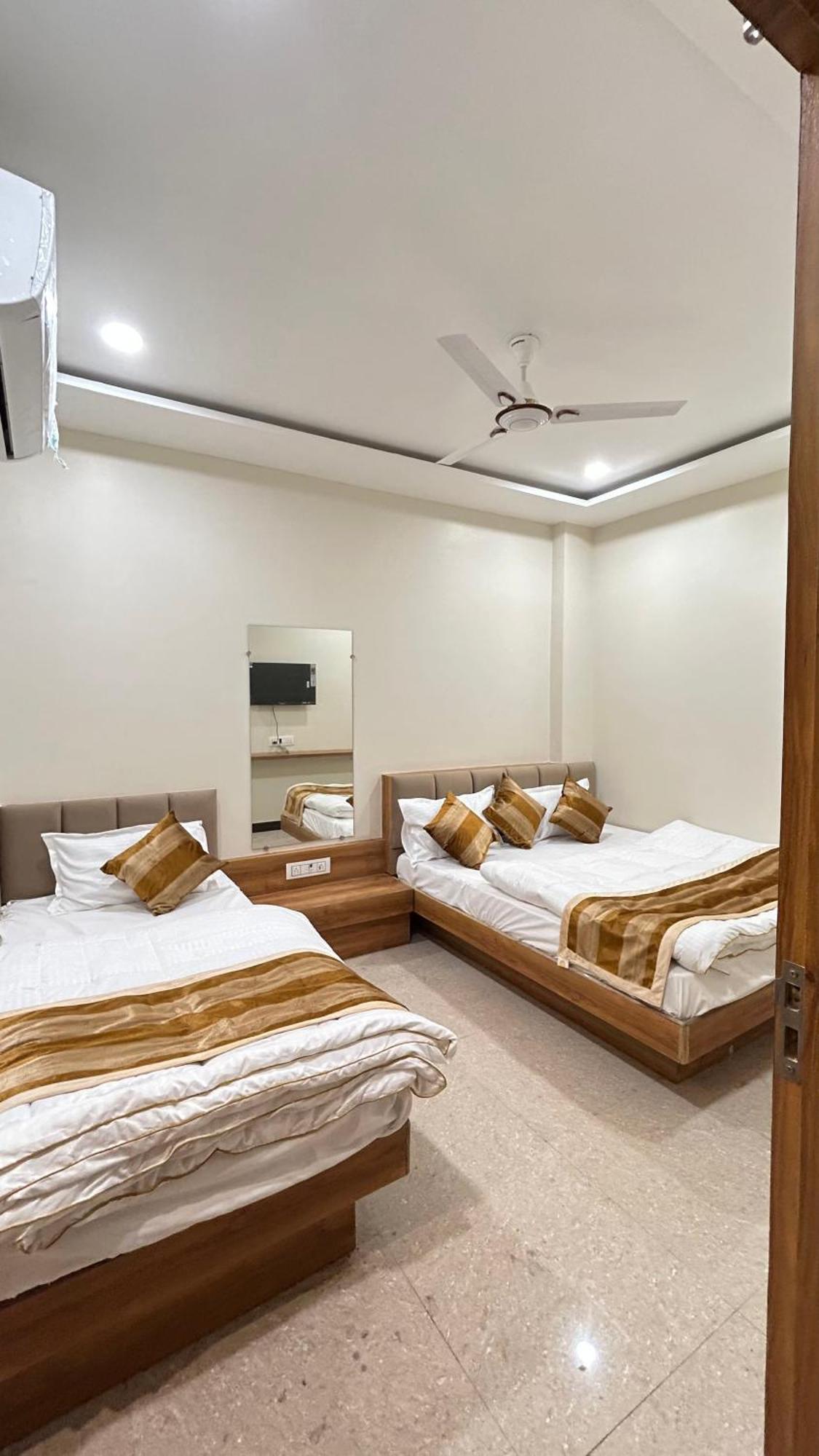 Shree Shyamraj Hotel Ujjain Exterior photo